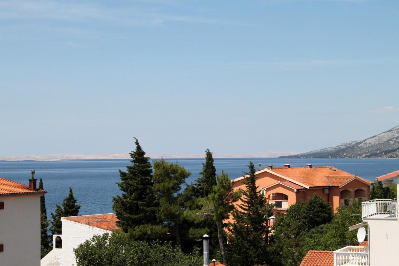 Apartments And Rooms By The Sea Starigrad, Paklenica - 6591 Dış mekan fotoğraf